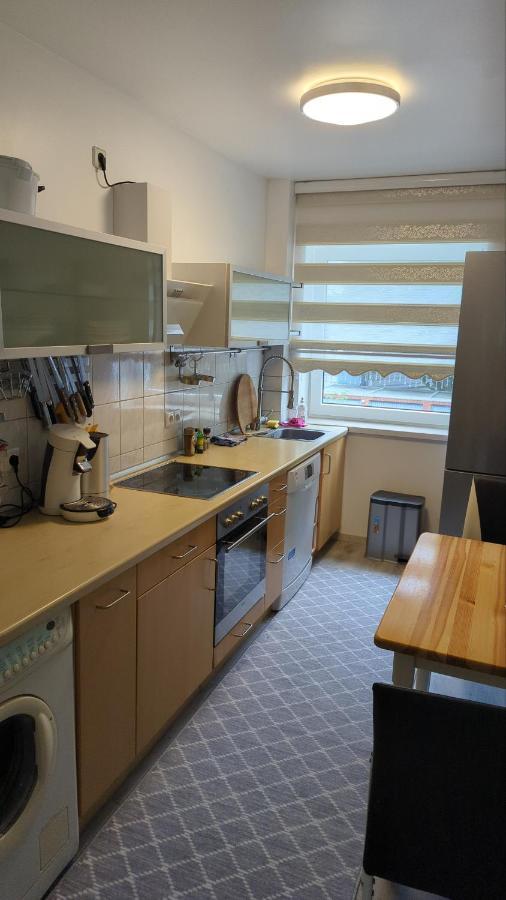 Aparthotel Werftstrasse 9A Kiel Esterno foto