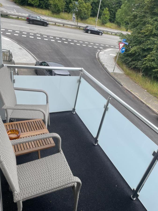 Aparthotel Werftstrasse 9A Kiel Esterno foto